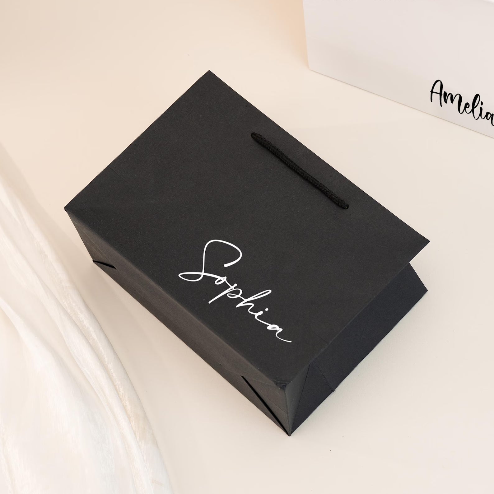 Personalized Bridesmaid Gift Bags, Wedding Gift Bags, Bridal Party Gift Bags, Bachelorette Party Bags, Thank You Gift Bag, Elegant Gift Bags